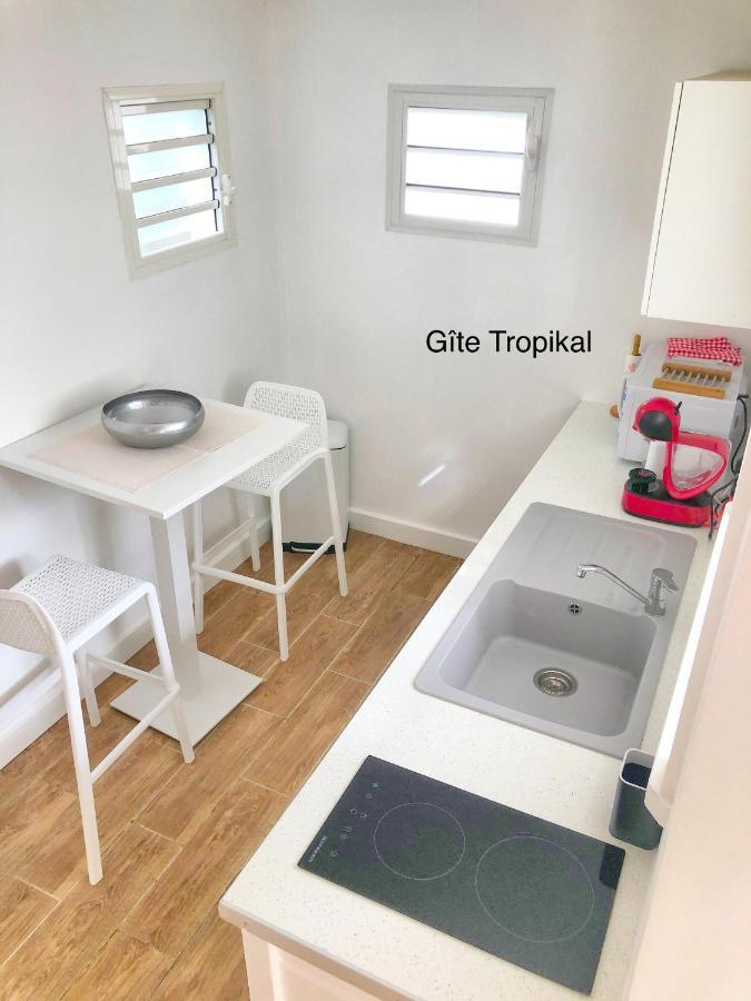 Residence O Coeur De Deshaies Appartements Exotik Et Tropikal Ngoại thất bức ảnh